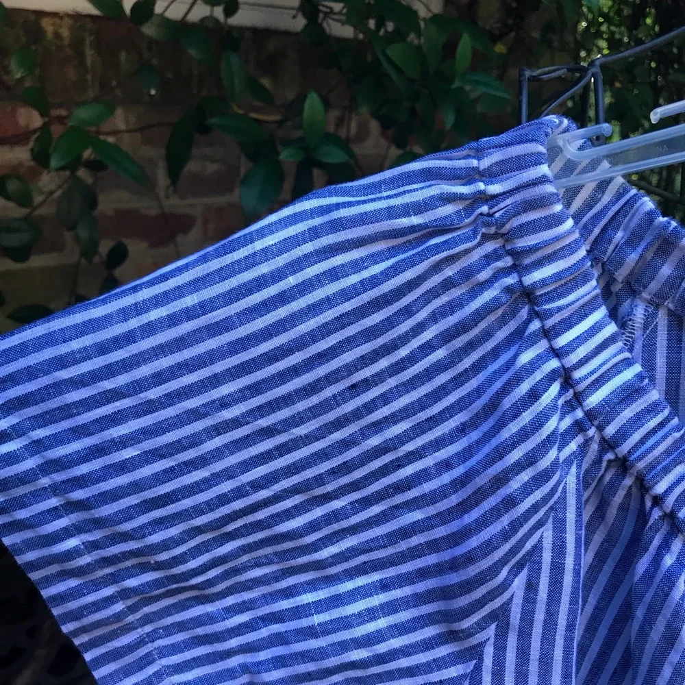 J. Crew- BLUE/WHITE STRIPE LINEN PEASANT SHIRT BLOUSE TOP- Size Small- EUC
